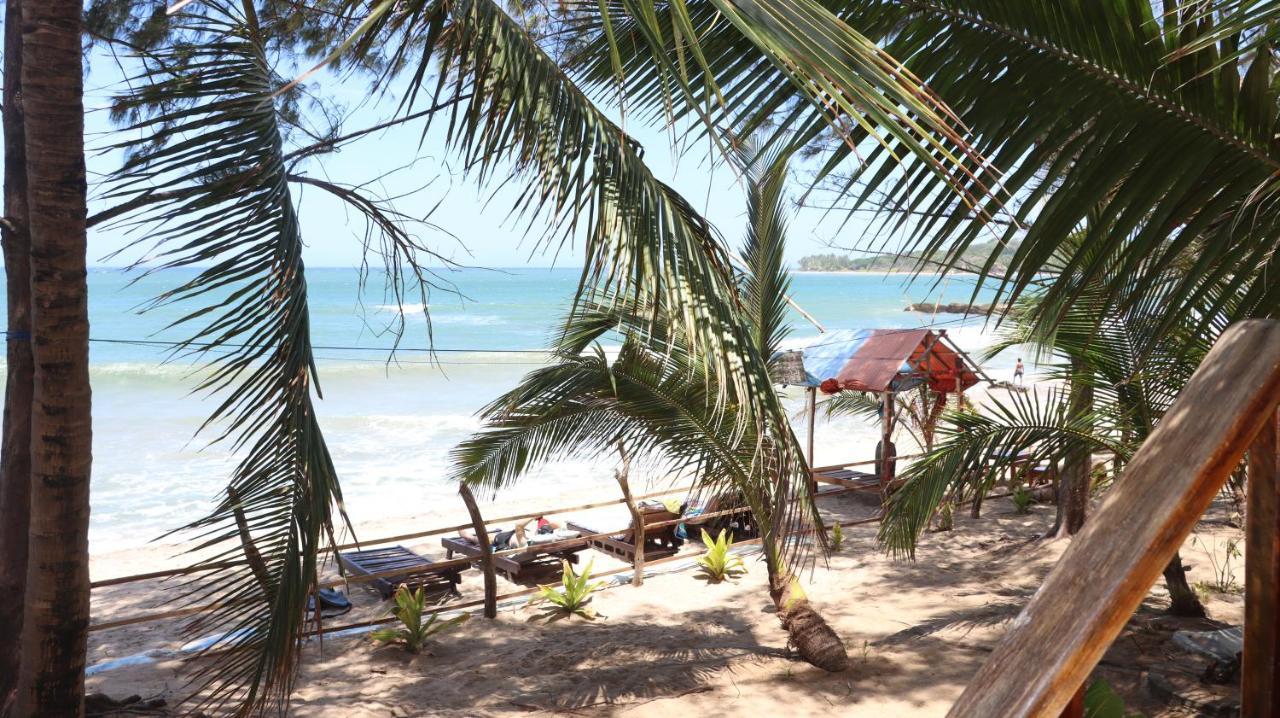 Watermusic Arugam Bay Hotel Екстериор снимка